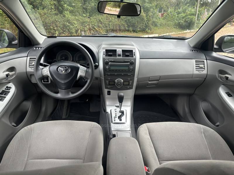 TOYOTA - COROLLA - 2011/2012 - Cinza - R$ 64.900,00