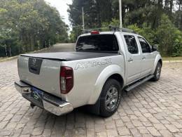 NISSAN - FRONTIER - 2015/2015 - Prata - R$ 107.900,00