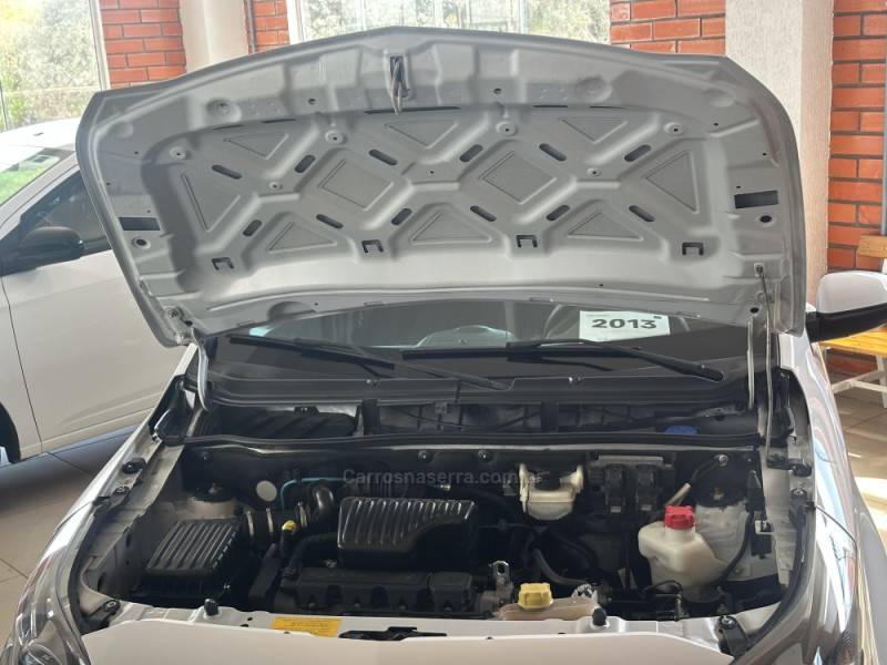 CHEVROLET - AGILE - 2013/2013 - Branca - R$ 40.900,00