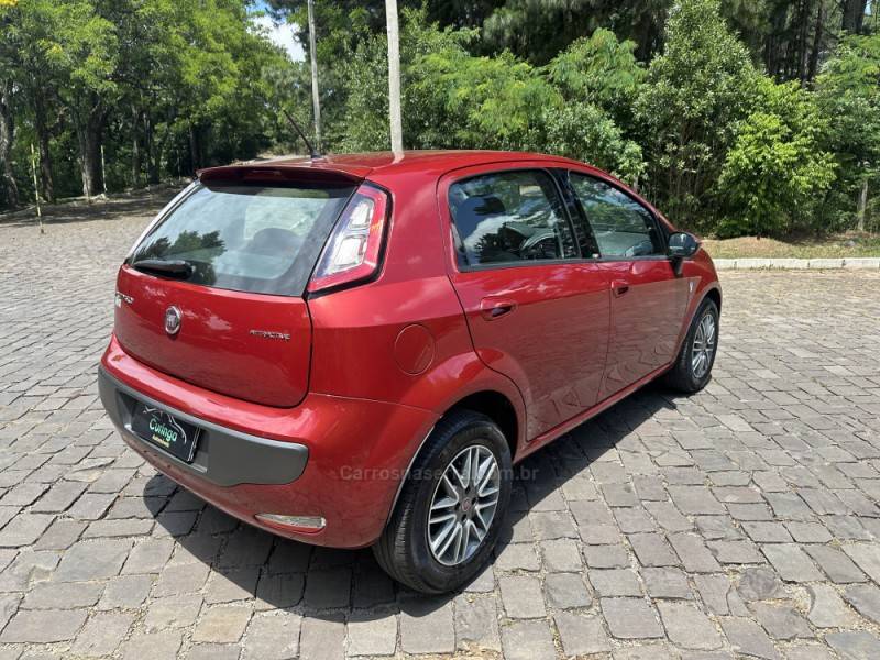 FIAT - PUNTO - 2014/2014 - Vermelha - R$ 41.900,00