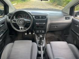 VOLKSWAGEN - CROSSFOX - 2011/2012 - Prata - R$ 43.900,00