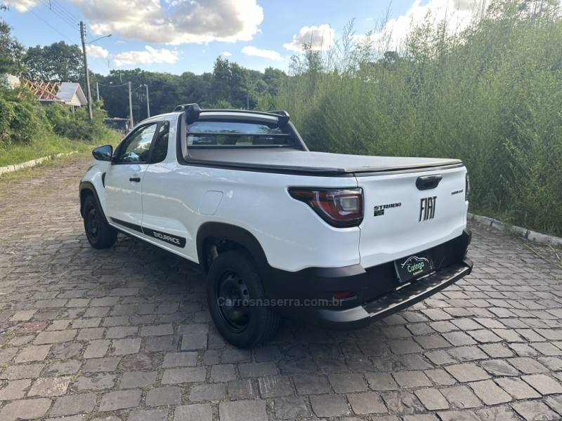 FIAT - STRADA - 2022/2022 - Branca - R$ 71.900,00