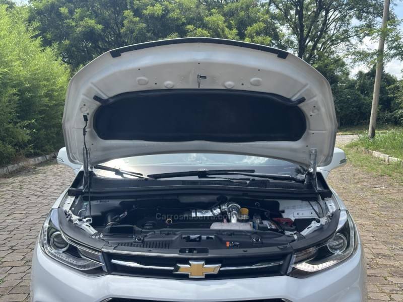 CHEVROLET - TRACKER - 2018/2019 - Branca - R$ 93.900,00