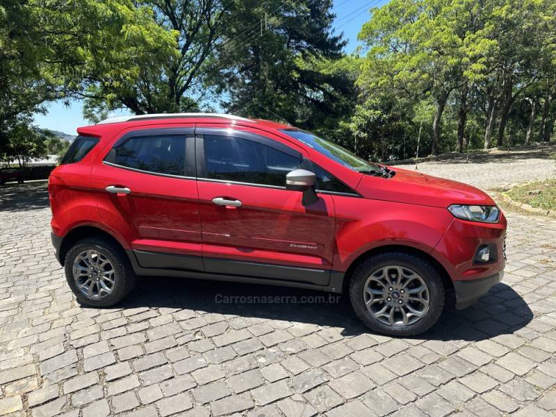 FORD - ECOSPORT - 2015/2015 - Vermelha - R$ 58.500,00