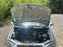 CHEVROLET - CLASSIC - 2013/2013 - Prata - R$ 30.900,00