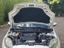 FIAT - BRAVO - 2014/2014 - Branca - R$ 56.900,00