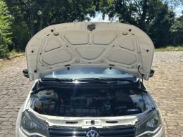 VOLKSWAGEN - GOL - 2013/2014 - Branca - R$ 43.900,00