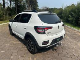 RENAULT - SANDERO - 2019/2020 - Branca - R$ 63.900,00