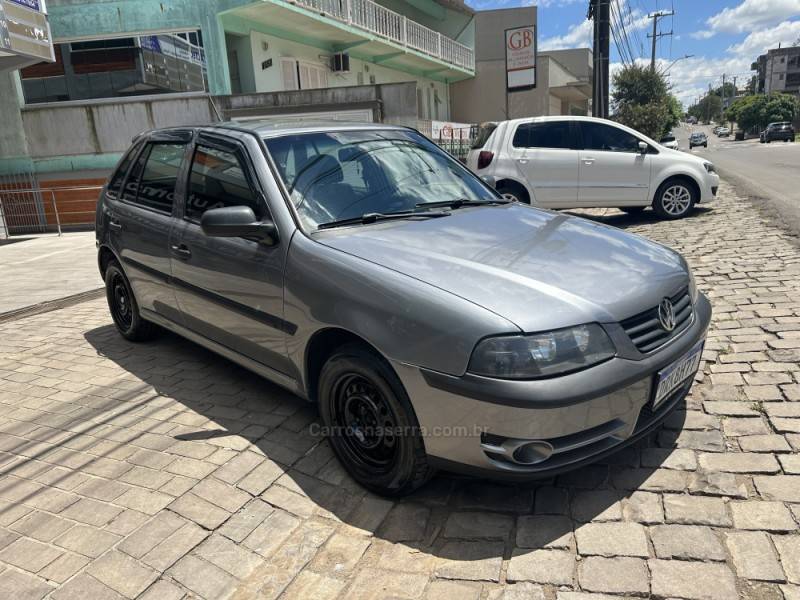 VOLKSWAGEN - GOL - 2005/2005 - Cinza - R$ 20.900,00