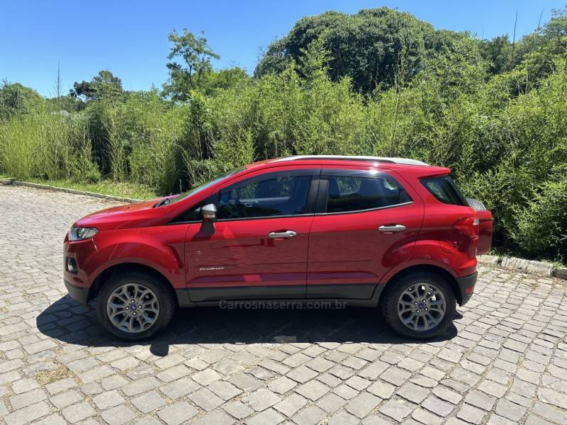 FORD - ECOSPORT - 2015/2015 - Vermelha - R$ 58.500,00