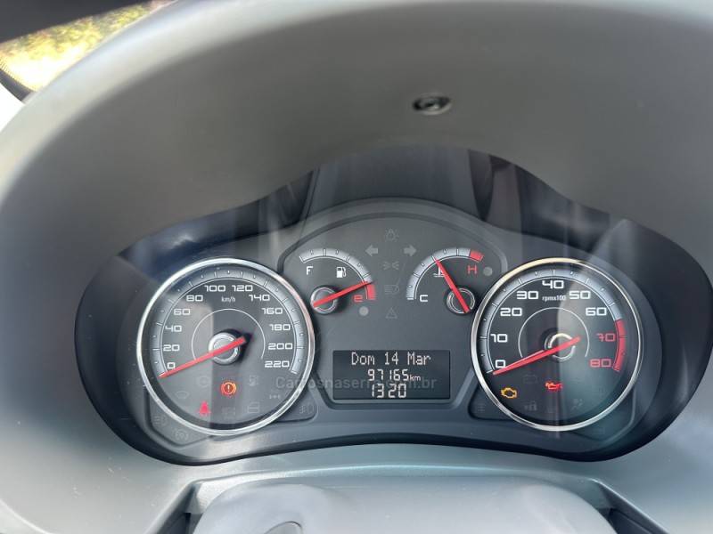 FIAT - PALIO - 2016/2016 - Branca - R$ 42.900,00