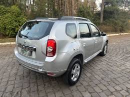 RENAULT - DUSTER - 2015/2015 - Prata - R$ 58.900,00