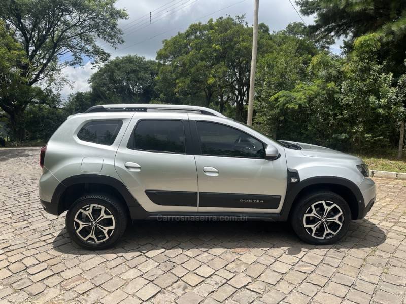 RENAULT - DUSTER - 2021/2021 - Prata - R$ 92.900,00