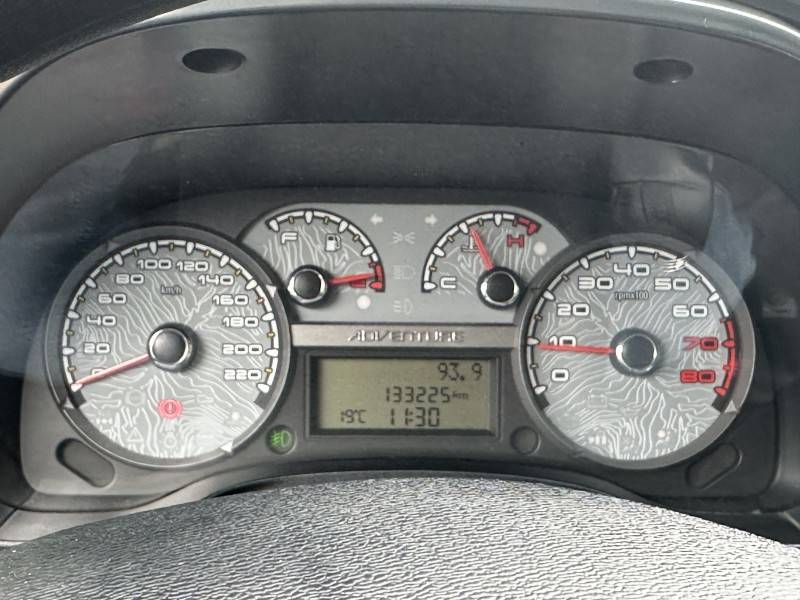 FIAT - PALIO - 2013/2013 - Prata - R$ 44.900,00