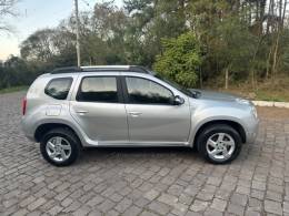 RENAULT - DUSTER - 2015/2015 - Prata - R$ 58.900,00