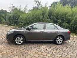 TOYOTA - COROLLA - 2011/2012 - Cinza - R$ 64.900,00