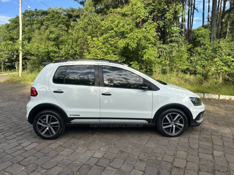 VOLKSWAGEN - FOX - 2019/2019 - Branca - R$ 63.900,00