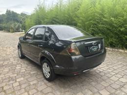 FORD - FIESTA - 2010/2011 - Cinza - R$ 32.900,00
