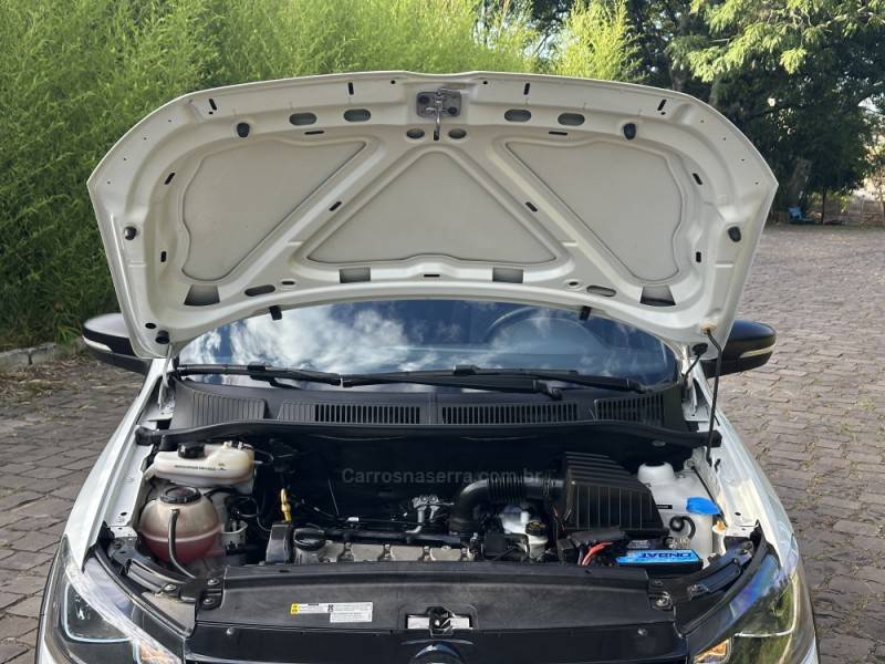 VOLKSWAGEN - FOX - 2019/2019 - Branca - R$ 63.900,00