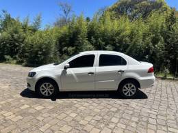 VOLKSWAGEN - VOYAGE - 2014/2015 - Branca - R$ 41.900,00