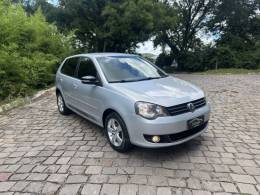 VOLKSWAGEN - POLO - 2014/2014 - Prata - R$ 47.900,00