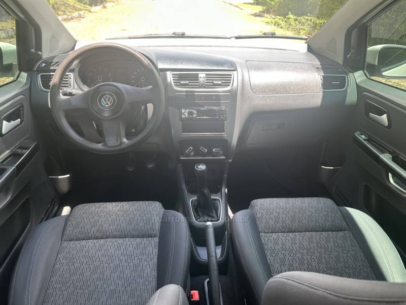 VOLKSWAGEN - FOX - 2013/2013 - Branca - R$ 34.500,00