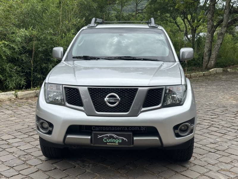 NISSAN - FRONTIER - 2015/2015 - Prata - R$ 107.900,00